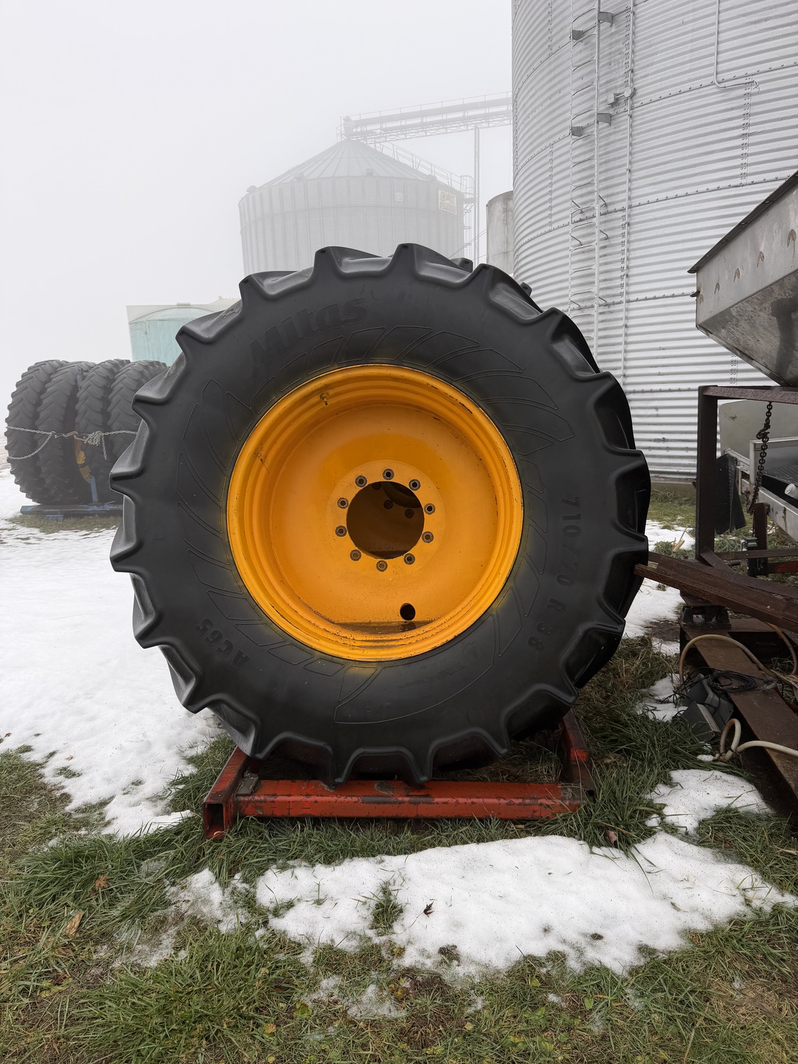  2016 Hagie STS16 at Heritage Tractor in Freeport, IL