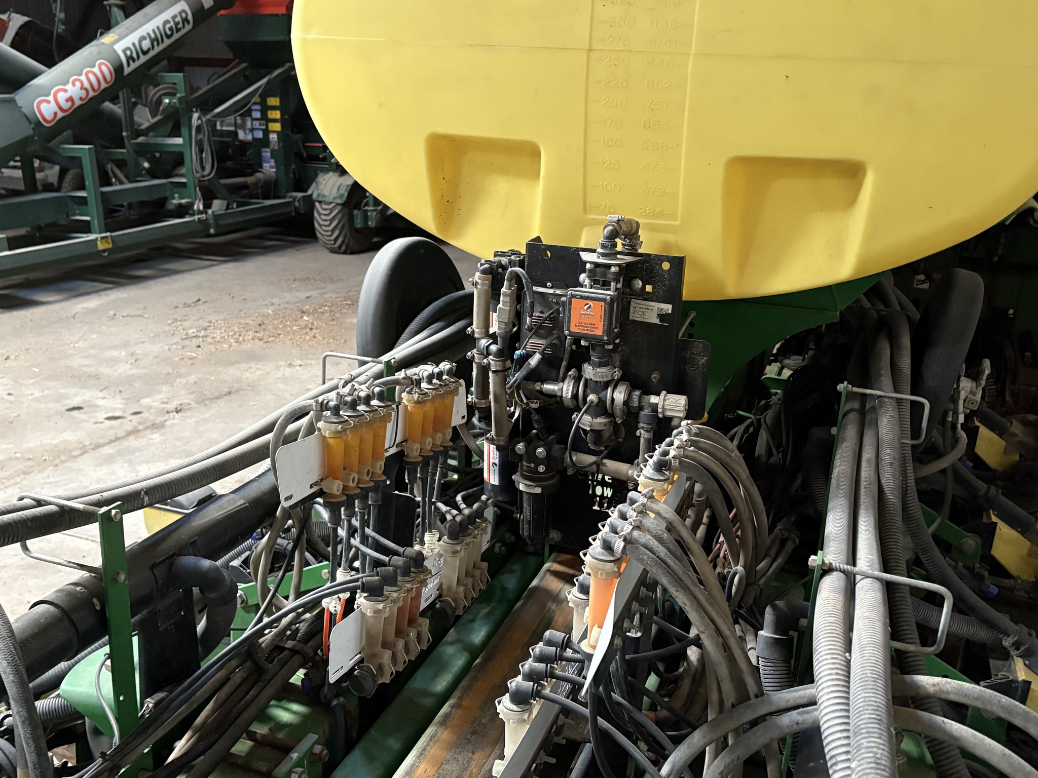 2010 John Deere 1770NT CCS Image 17