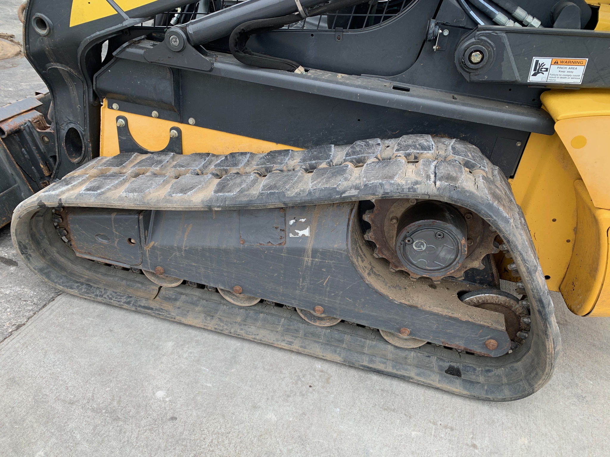  2013 New Holland C238 at Heritage Tractor in Lamar, MO