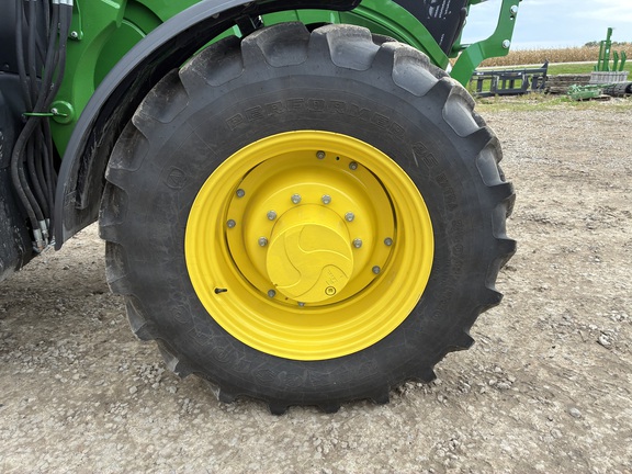 2025 John Deere 6R 165 - Photo12