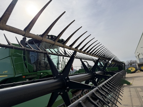 2024 John Deere RD40F - Photo14