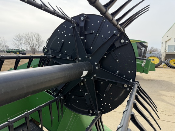 2024 John Deere RD40F - Photo12