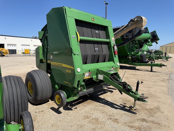 2007 John Deere 568 - Photo1