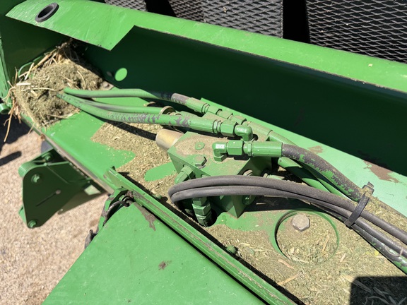 2007 John Deere 568 - Photo17