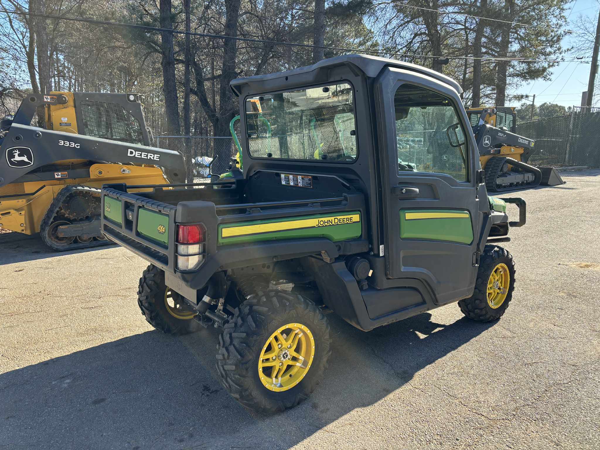 2018 John Deere XUV 835M Image 6