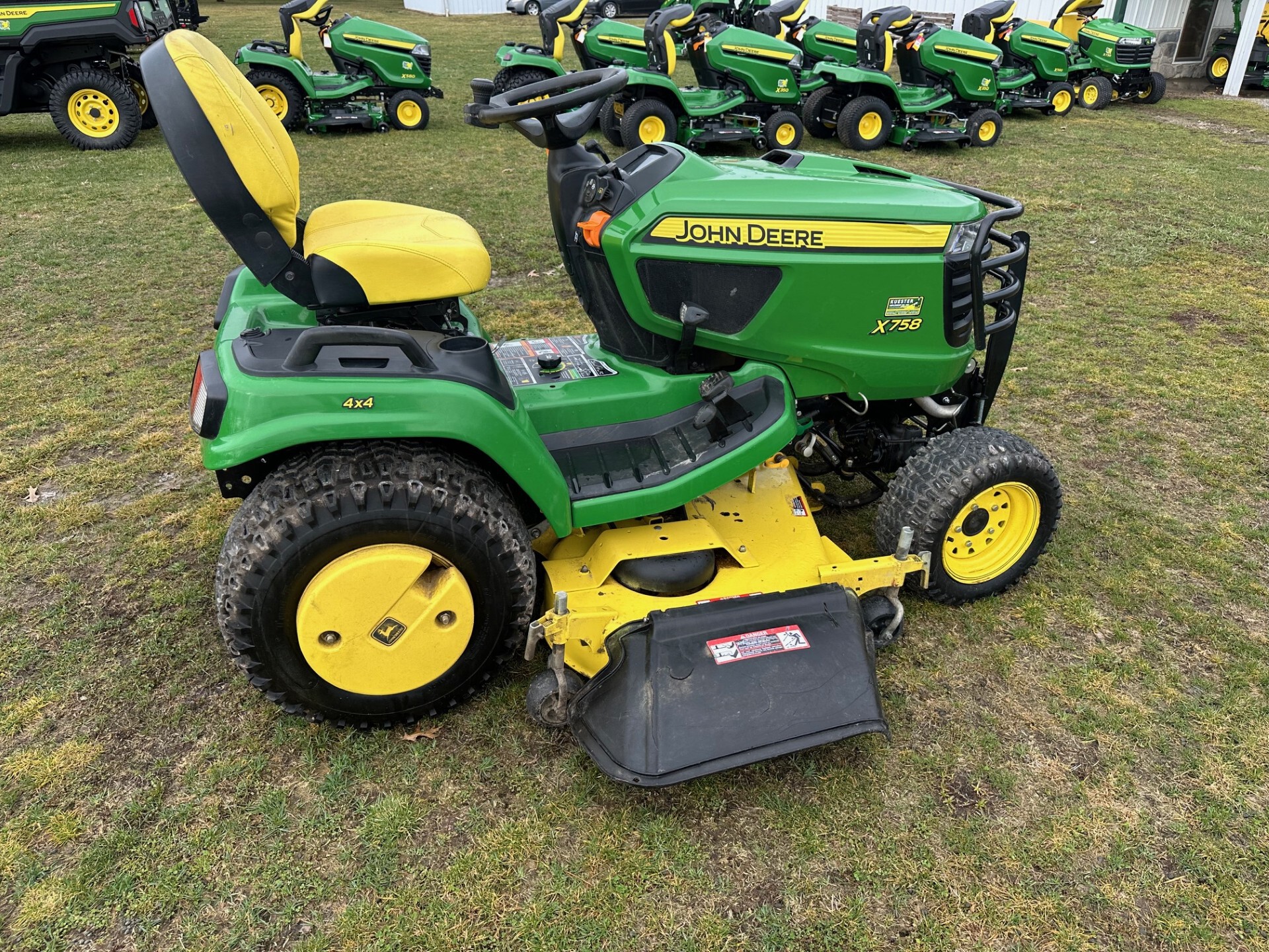 2017 John Deere X758 Image 1