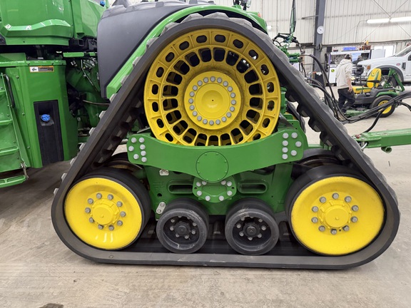 2025 John Deere 9RX 640 - Photo17