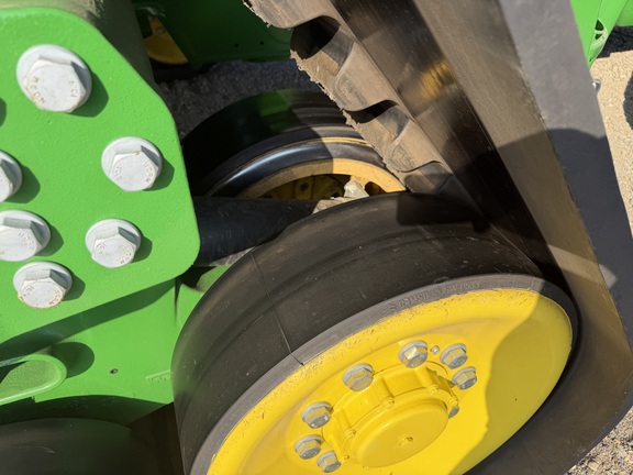 2025 John Deere 9RX 640 - Photo13
