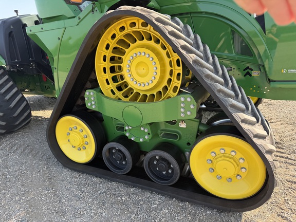 2025 John Deere 9RX 640 - Photo16