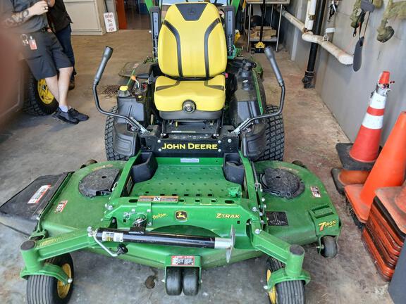 Photo of 2022 John Deere Z970R