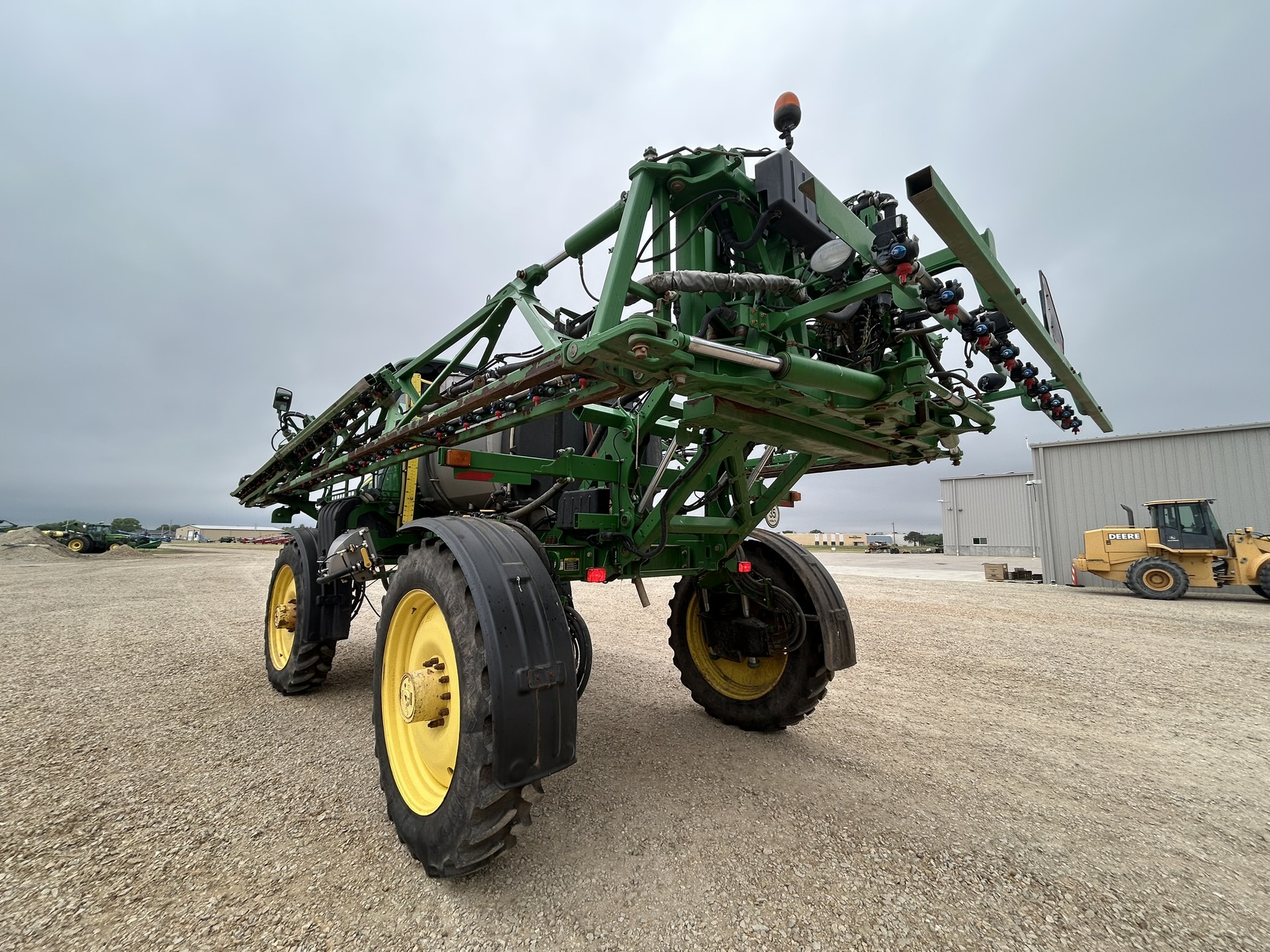 2016 John Deere R4038 Image 3