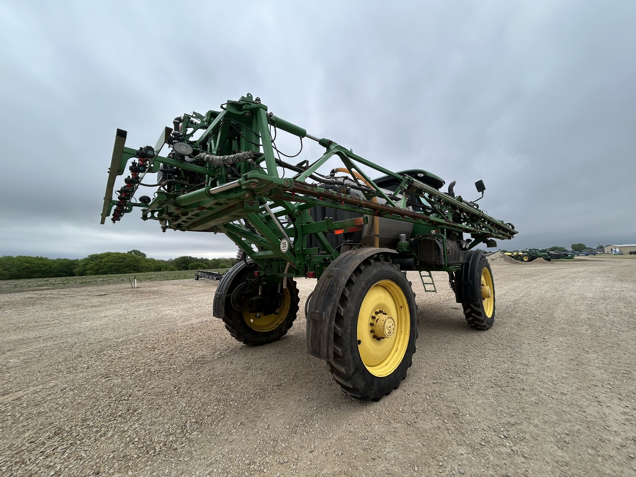 2016 John Deere R4038 Image 5