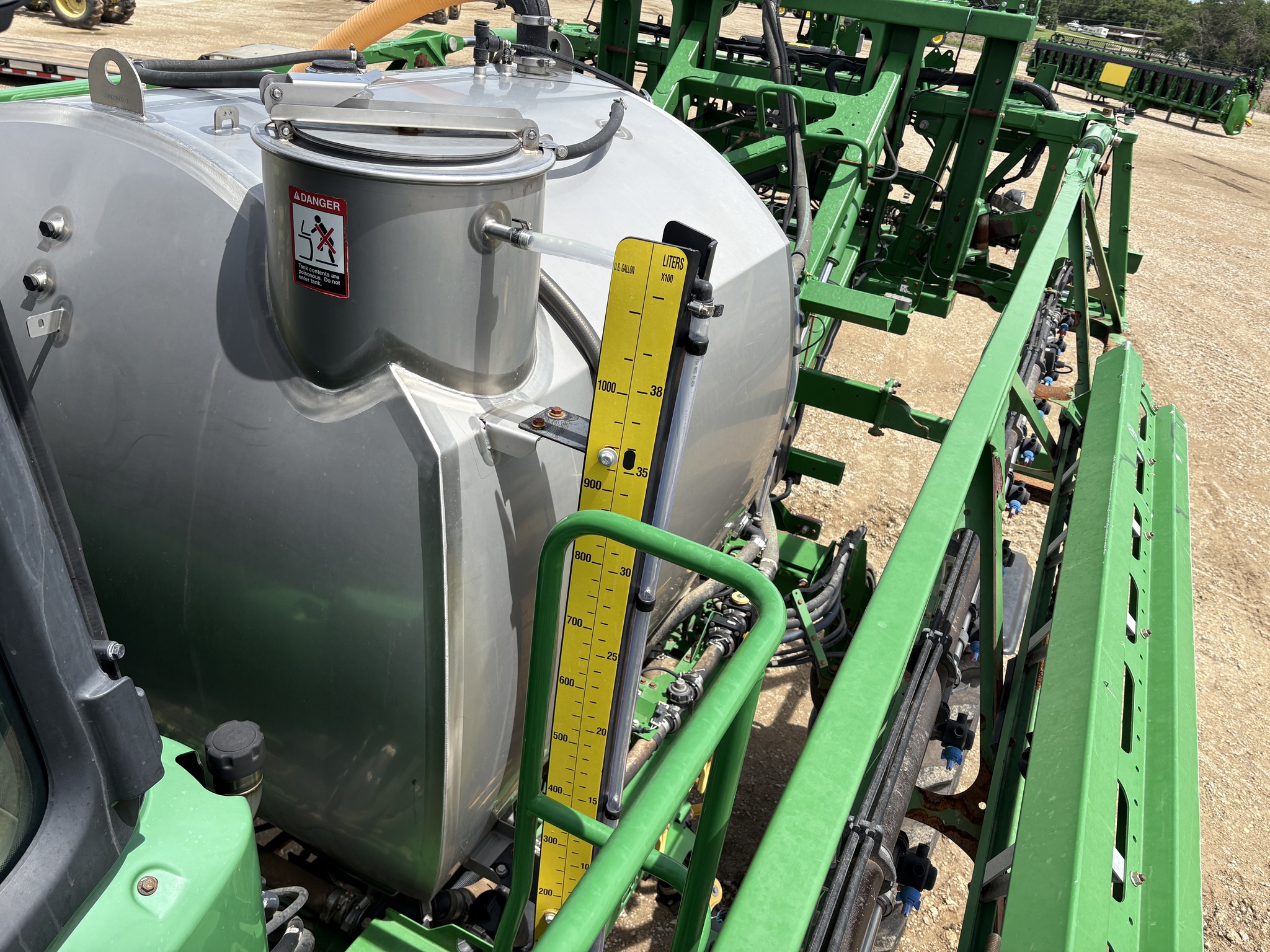 2016 John Deere R4038 - Self-Propelled Sprayers - Ellsworth, KS
