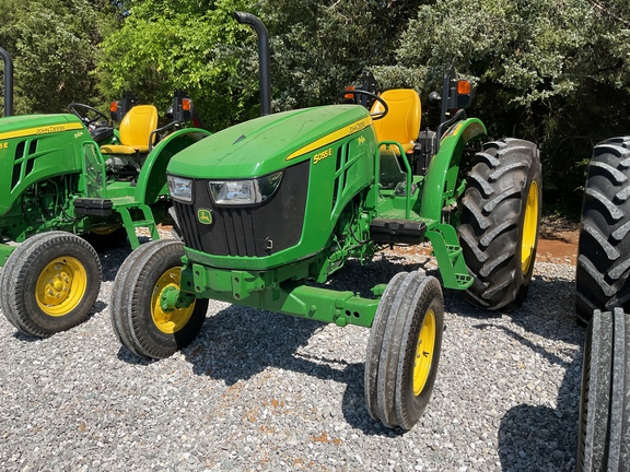 Photo of 2022 John Deere 5055E