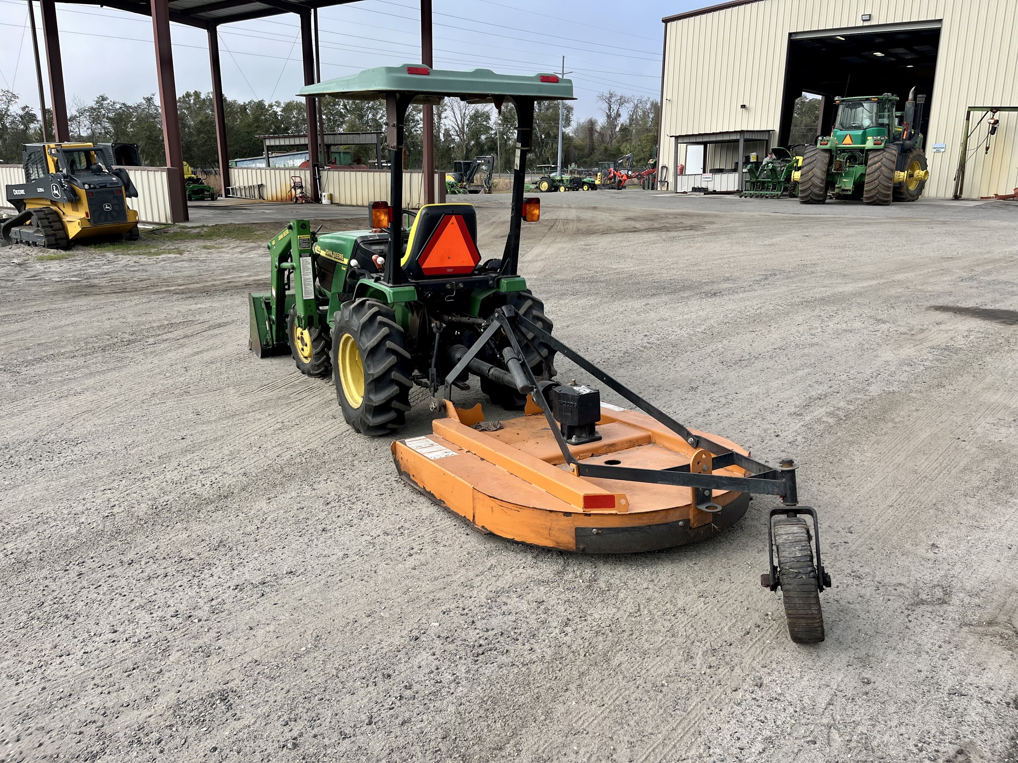 1999 John Deere 4100 Image 4