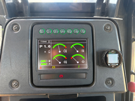 2022 John Deere 950K