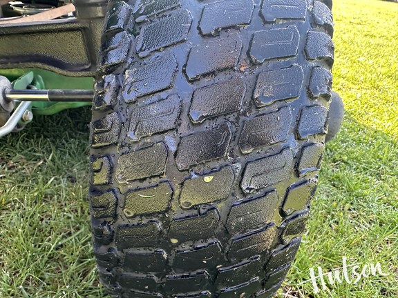 Photo of 2023 John Deere X580