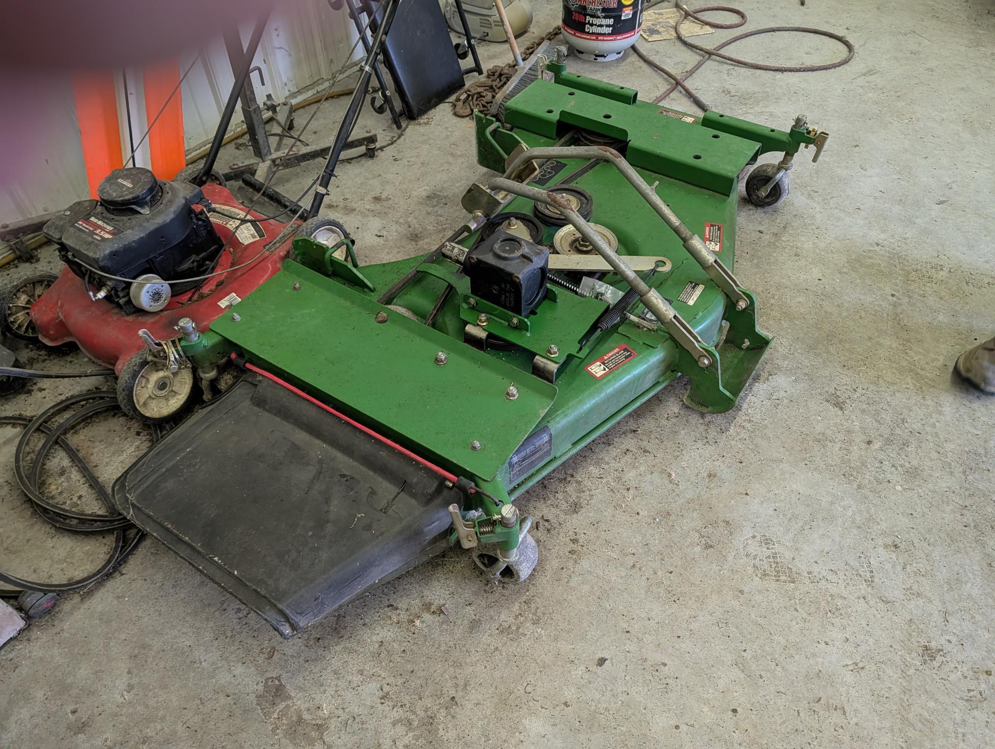 2011 John Deere 3520 Image 4