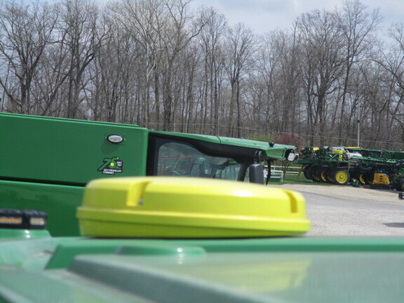 2020 John-Deere 8RT 310