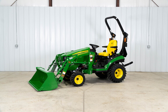 New In-Stock 2026 John Deere 1025R Compact Utility Tractors at Koenig Equipment in Bloomington, IN - Photo3