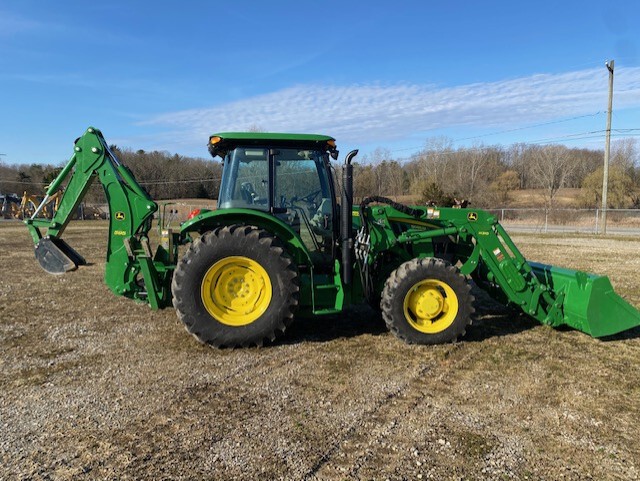2016 John Deere 5085M Image 2