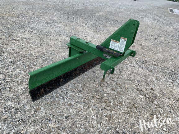 Photo of 2014 John Deere RB2072