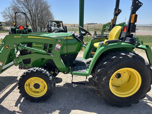 2024 John Deere 3032E Used Equipment