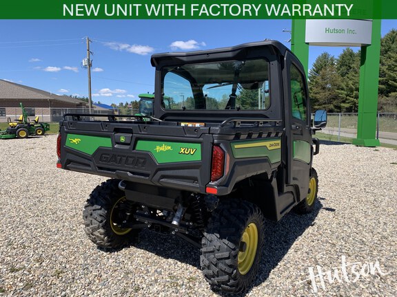 Photo of 2025 John Deere XUV 845M