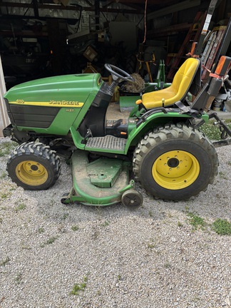 Photo of 2002 John Deere 4110