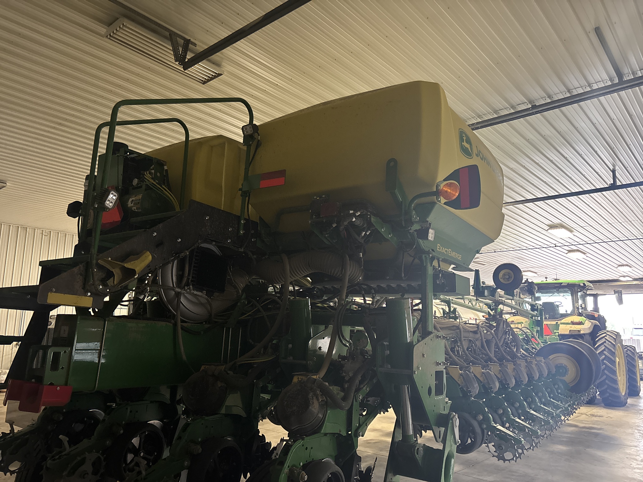 Used 2023 John Deere 1775 Planters: Drawn at Koenig Equipment in Urbana, OH - PhotoXL2