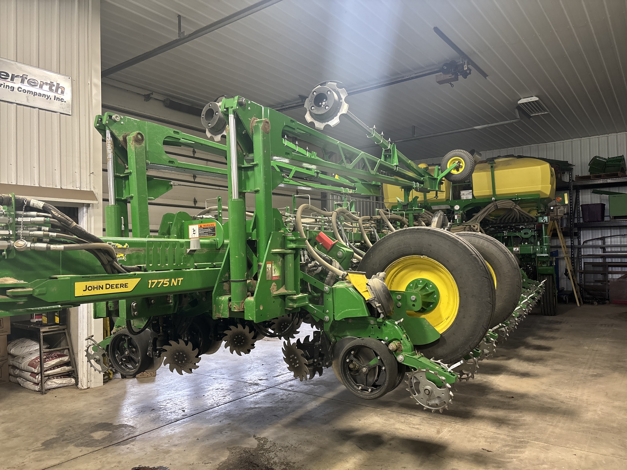 Used 2023 John Deere 1775 Planters: Drawn at Koenig Equipment in Urbana, OH - PhotoXL0