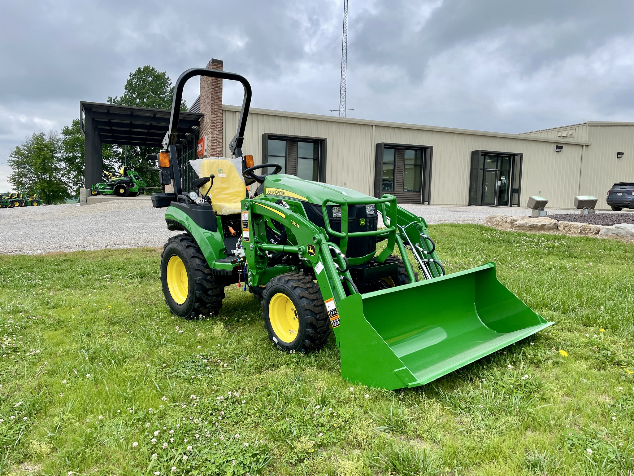 2026 John Deere 2025R