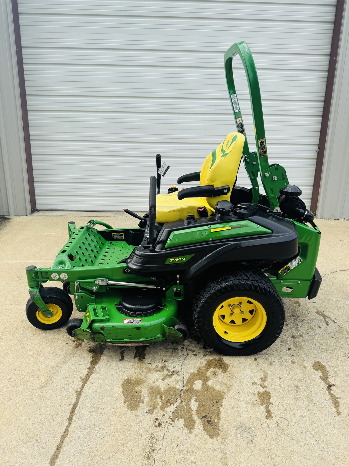 2023 John Deere Z930M
