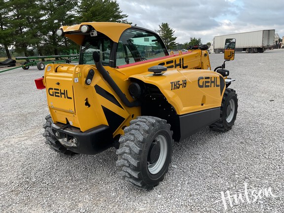 Photo of 2025 Gehl TH5-19