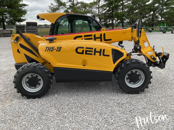 Photo of 2025 Gehl TH5-19