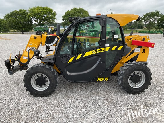 Photo of 2025 Gehl TH5-19