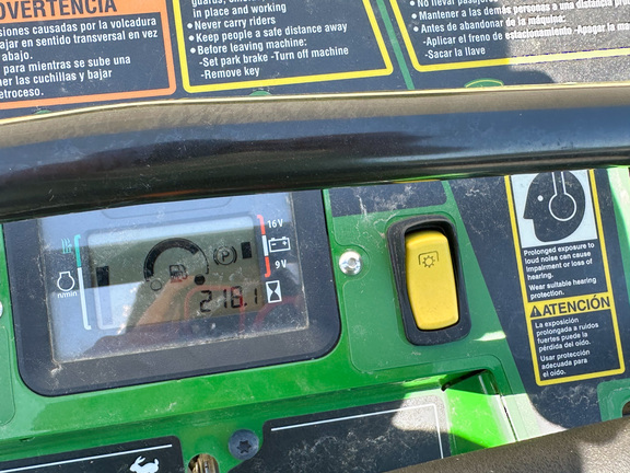 2025 John-Deere Q850M
