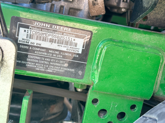 2025 John-Deere Q850M