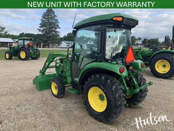 Photo of 2026 John Deere 3033R