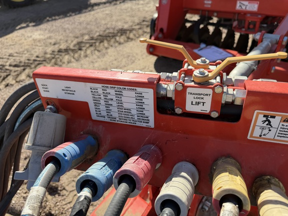 2022 Kuhn 8010-30 - Photo38