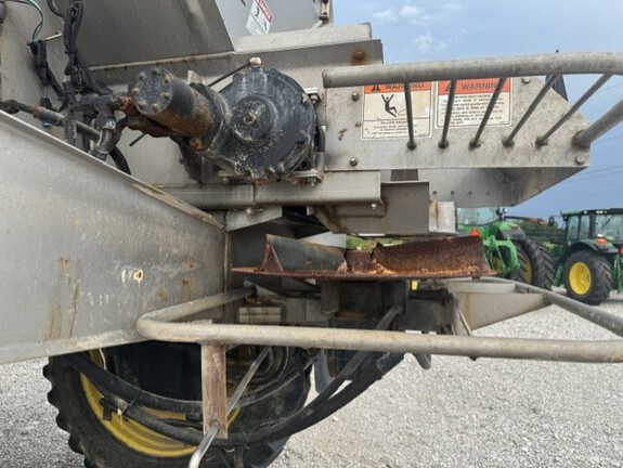 2016 John-Deere R4045