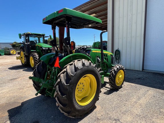 2022 John Deere 5055E-3