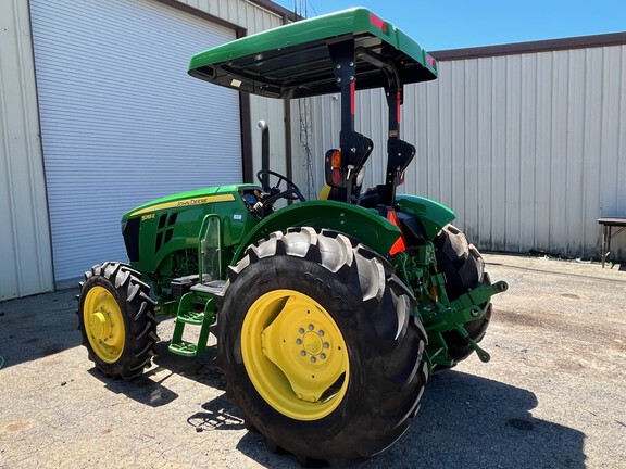 2022 John Deere 5055E-5