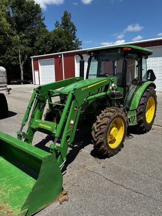2023 John Deere 5075E