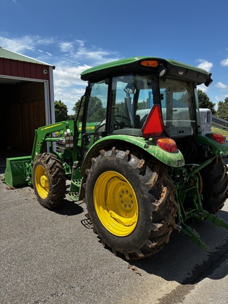 2023 John Deere 5075E