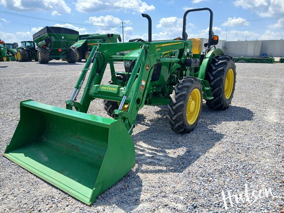 Photo of 2024 John Deere 5050E