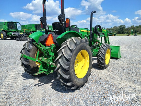 Photo of 2024 John Deere 5050E