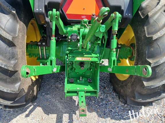 Photo of 2024 John Deere 5050E