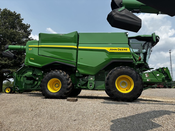 New In-Stock 2026 John Deere S7 600 Combines at Koenig Equipment in Anna, OH - Photo5