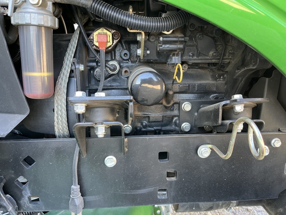 2014 John Deere 1025R (14th thumbnail)